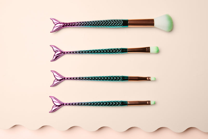 mermaid brushes, fish tail makeup brushes, fun makeup brush set, french accessories, affordable jewellery, french labe
