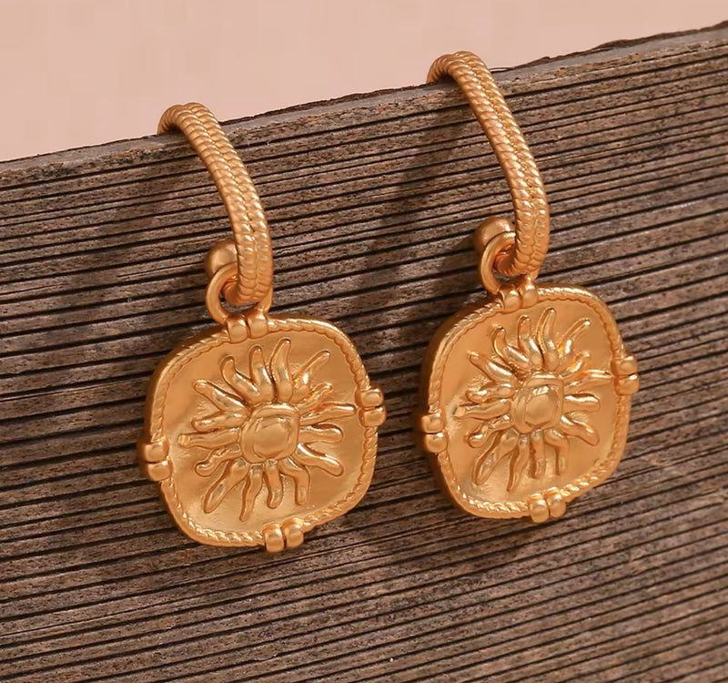 Sun Pendant Gold Earrings