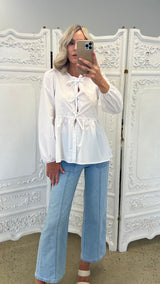 Long sleeves Cutsey Bow Tie Blouse - White