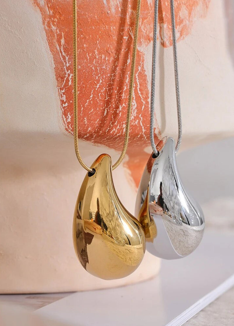 Gold Water Drop Necklace