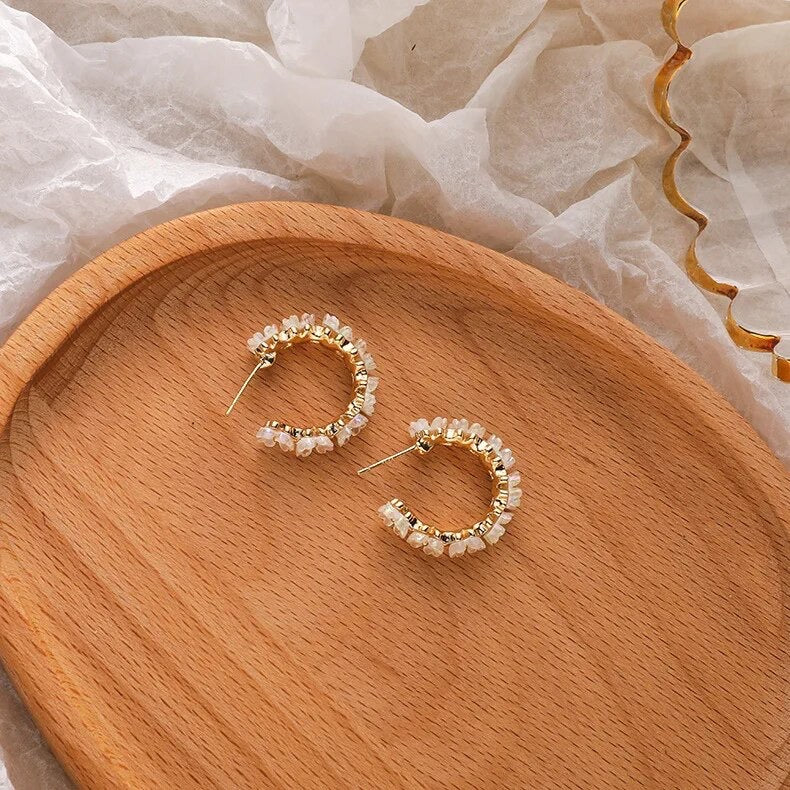 Natural Shell Flower Hoop Earrings