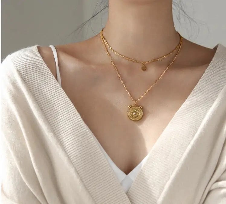 Double Layers Pendant Gold Necklace