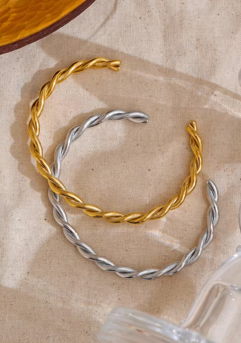 Twisted Gold Bangle