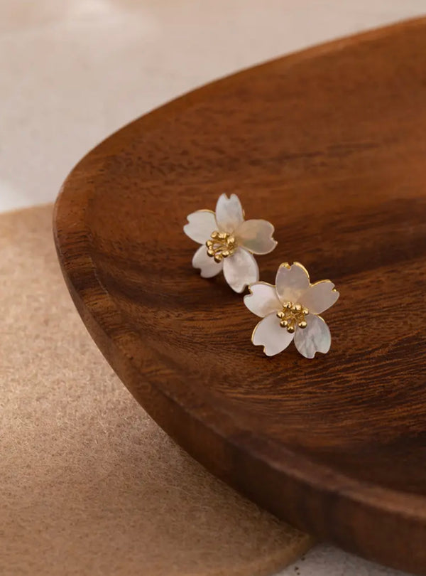 Natural Shell Flower Earrings