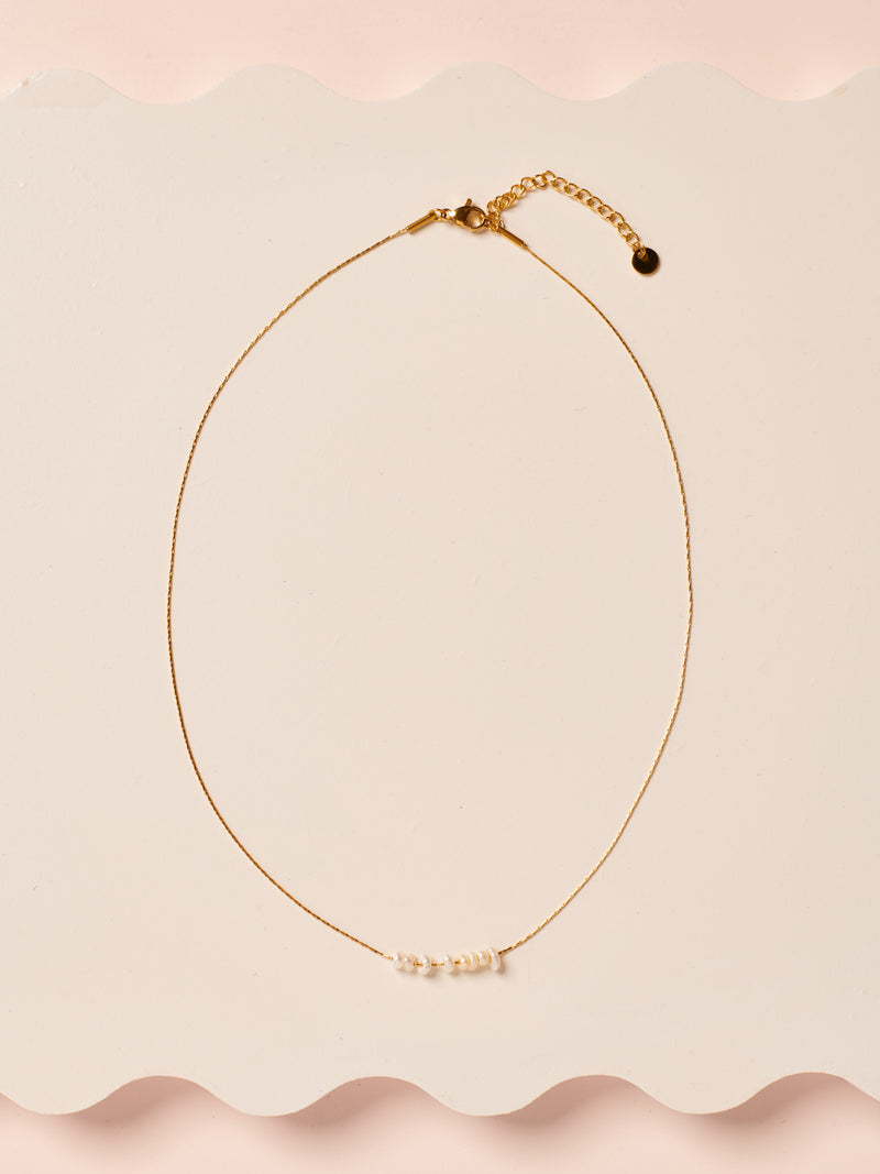 Thin Chain With Fresh Water Pearl Necklace