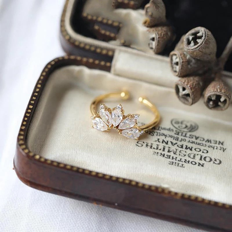 Crown Floral Gold Ring