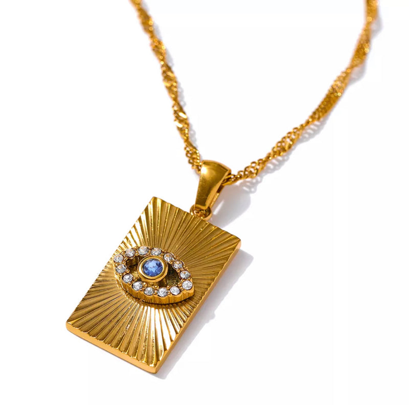 Eye Pendant Necklace