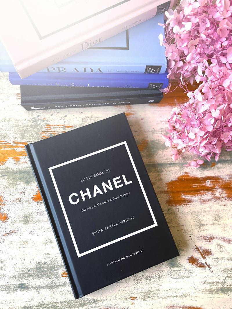 Little Book Of Chanel French women's fashion Paris shop