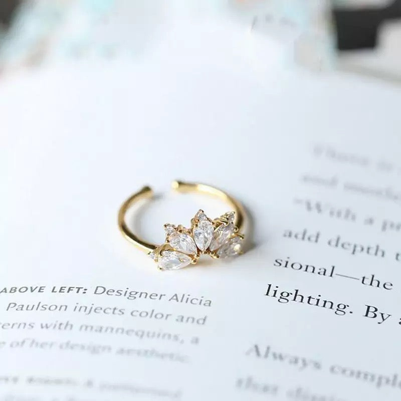 Crown Floral Gold Ring