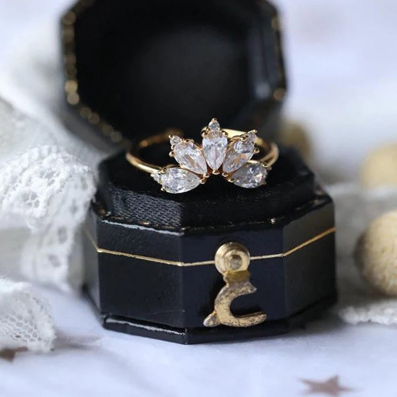 Crown Floral Gold Ring