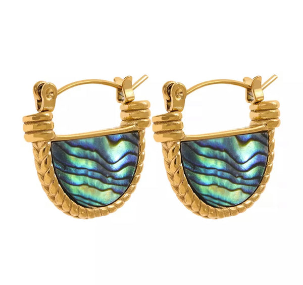 Natural Shell Earring
